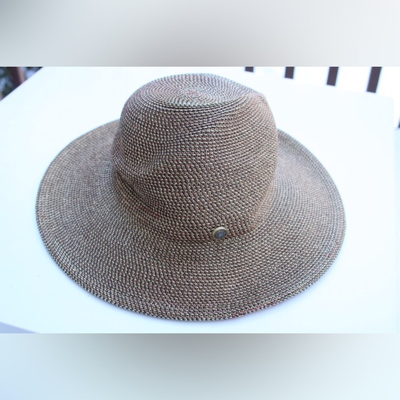 Eric Javits Squishee Hampton hat - Picture 12 of 12